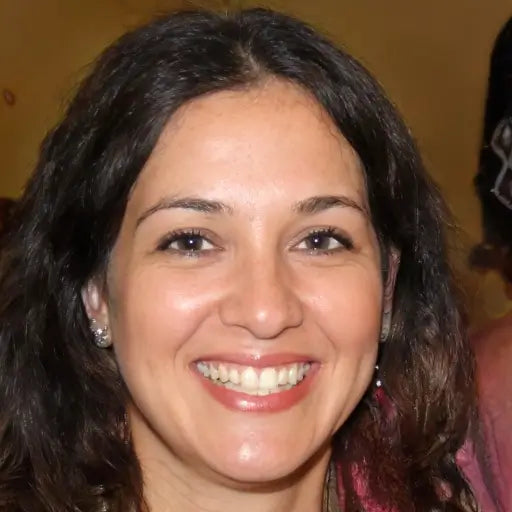 <em>María Z.</em>